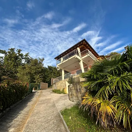 Appartamento In Con Terrazza Vista Mare Vista Coppa D'autunno - Pet Friendly Trieste