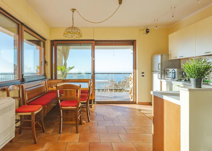 In Con Terrazza Vista Mare - Pet Friendly Appartement Triëst