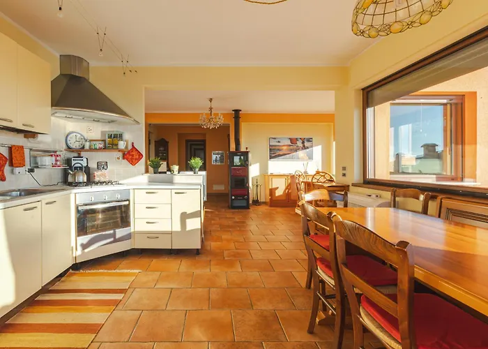 Апартаменти In Con Terrazza Vista Mare - Pet Friendly Трієст